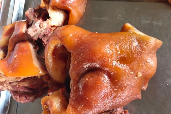 鹵豬頭肉的做法和配料