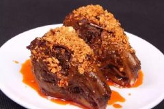 怪味麻辣兔頭的做法