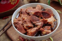 驢肉的做法用最經典的香料搭配做出一鍋五香鹵驢肉