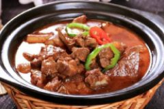 燉肉加這種辛香料鹵肉就會更香更嫩更入味！