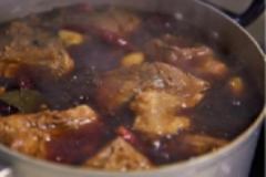 鹵菜中鹵水的味道和香型怎么來的？