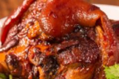 改良后的鹵水配方鹵豬肘香而不膩