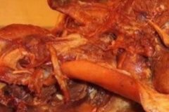 肥而不膩鹵豬頭肉的做法及配料