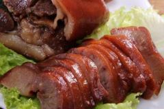 紅曲米與鹵肉比例