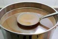 現鹵現撈鍋底的“豆腐腦”該怎么處理？