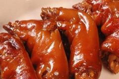 鹵菜老是粘鍋怎么辦？