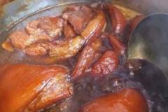 鹵肉的時候香料不用放太多