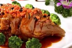 紅扒牛蹄的做法配料