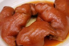 揭秘鹵豬頭肉鹵水配方上色秘訣