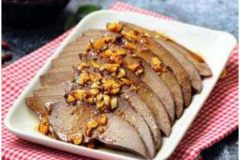 做好現鹵現撈鹵豬肝四步走好吃莫回頭