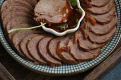 爽口的鹵味涼拌菜又香又入味的鹵牛肉