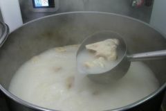 做四川鹵菜必用的高湯浮沫都必須要清理嗎？