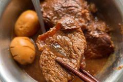 高壓鍋?zhàn)鲠u牛肉配方及做法