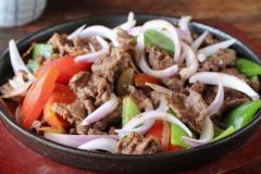 鐵板牛肉的做法