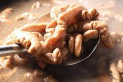 鹵肥腸去腥去異味的方法