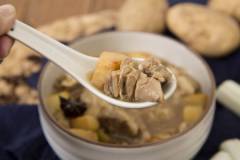 燉羊肉的做法及配料