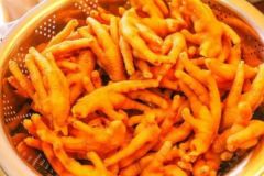 如何做出色澤金黃的鹵肉？