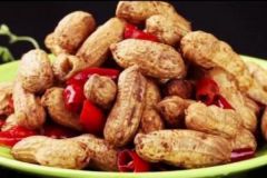 辣鹵花生的做法