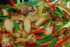 辣炒鹵肉的做法