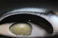 炒糖色為什么還要加水？