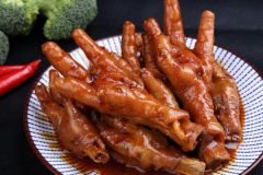 醬香雞爪的做法和配料