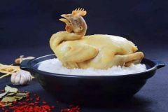 鹽焗雞的制作方法與過程